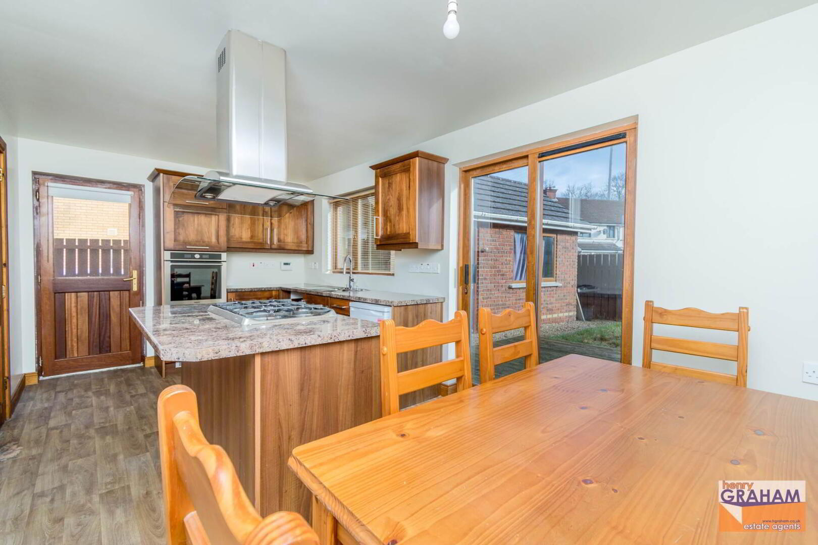 22 Laurel Wood 7 of 20