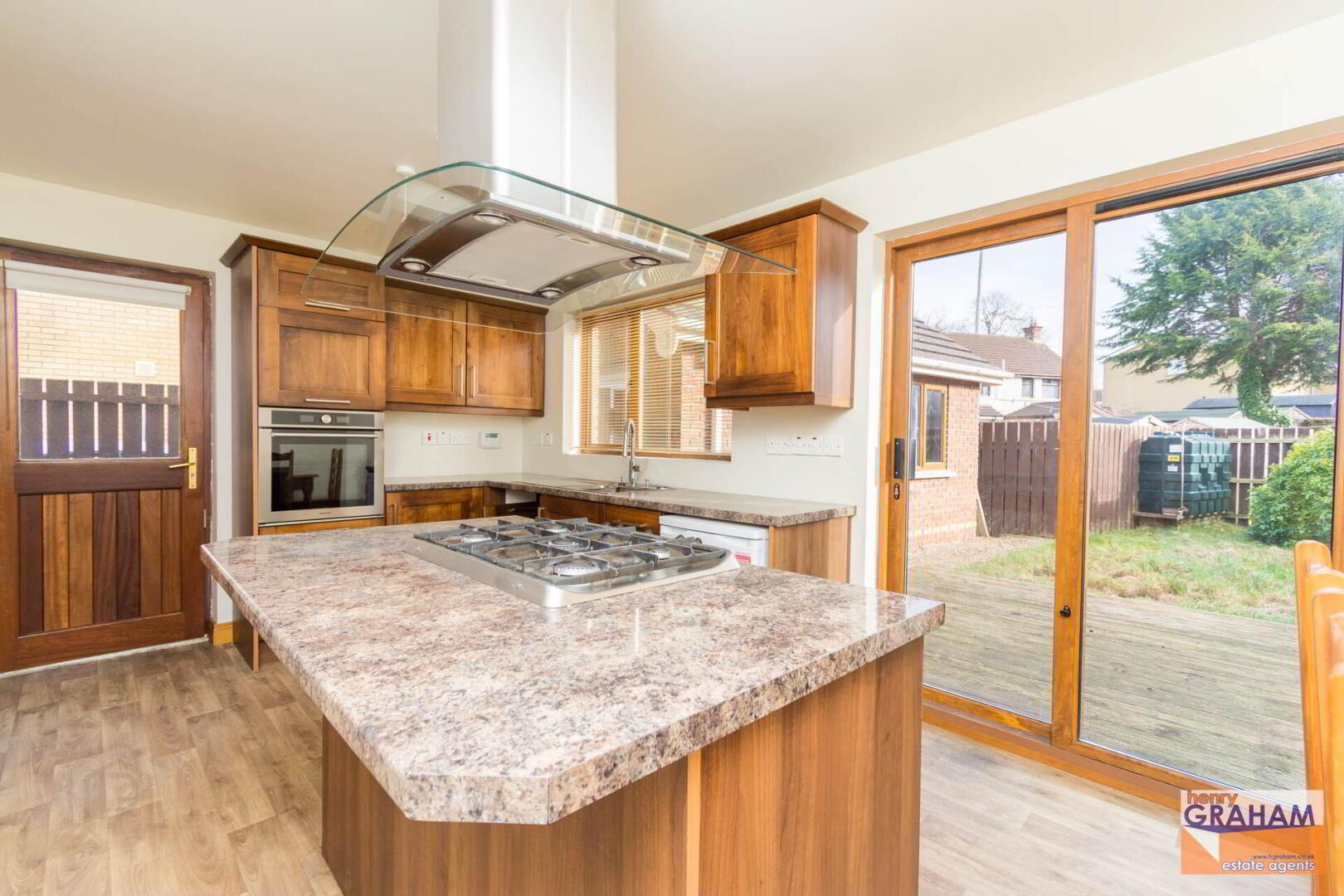 22 Laurel Wood 6 of 20