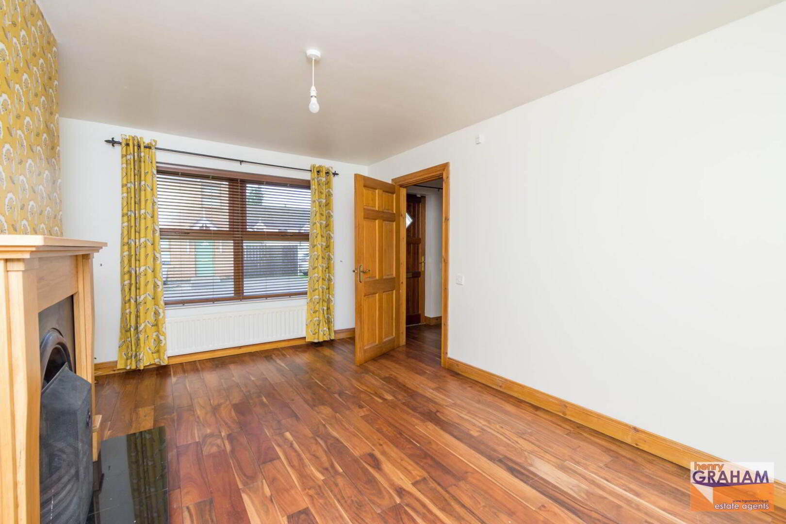22 Laurel Wood 4 of 20