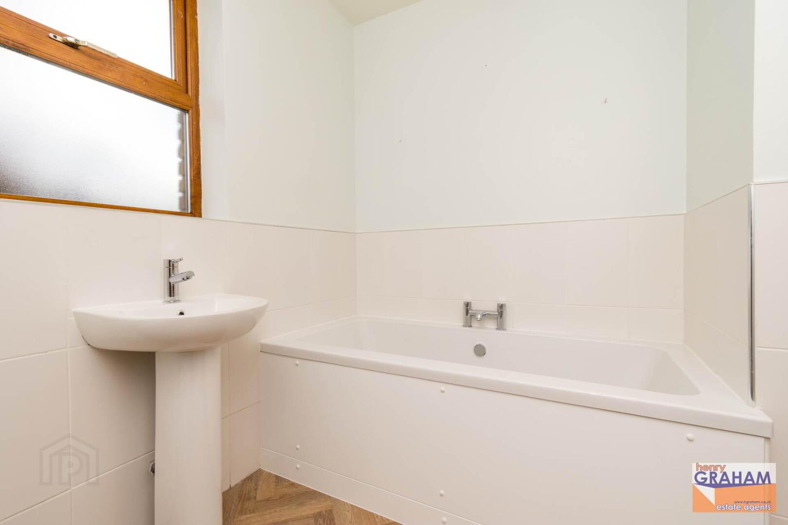22 Laurel Wood 16 of 20