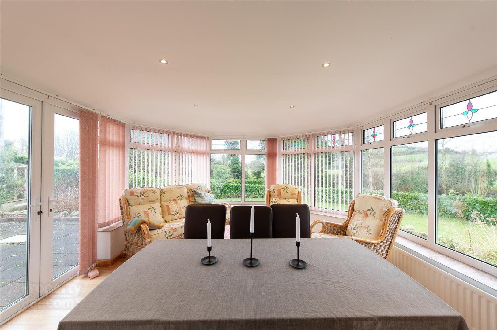 5 Nutgrove Road 13 of 45