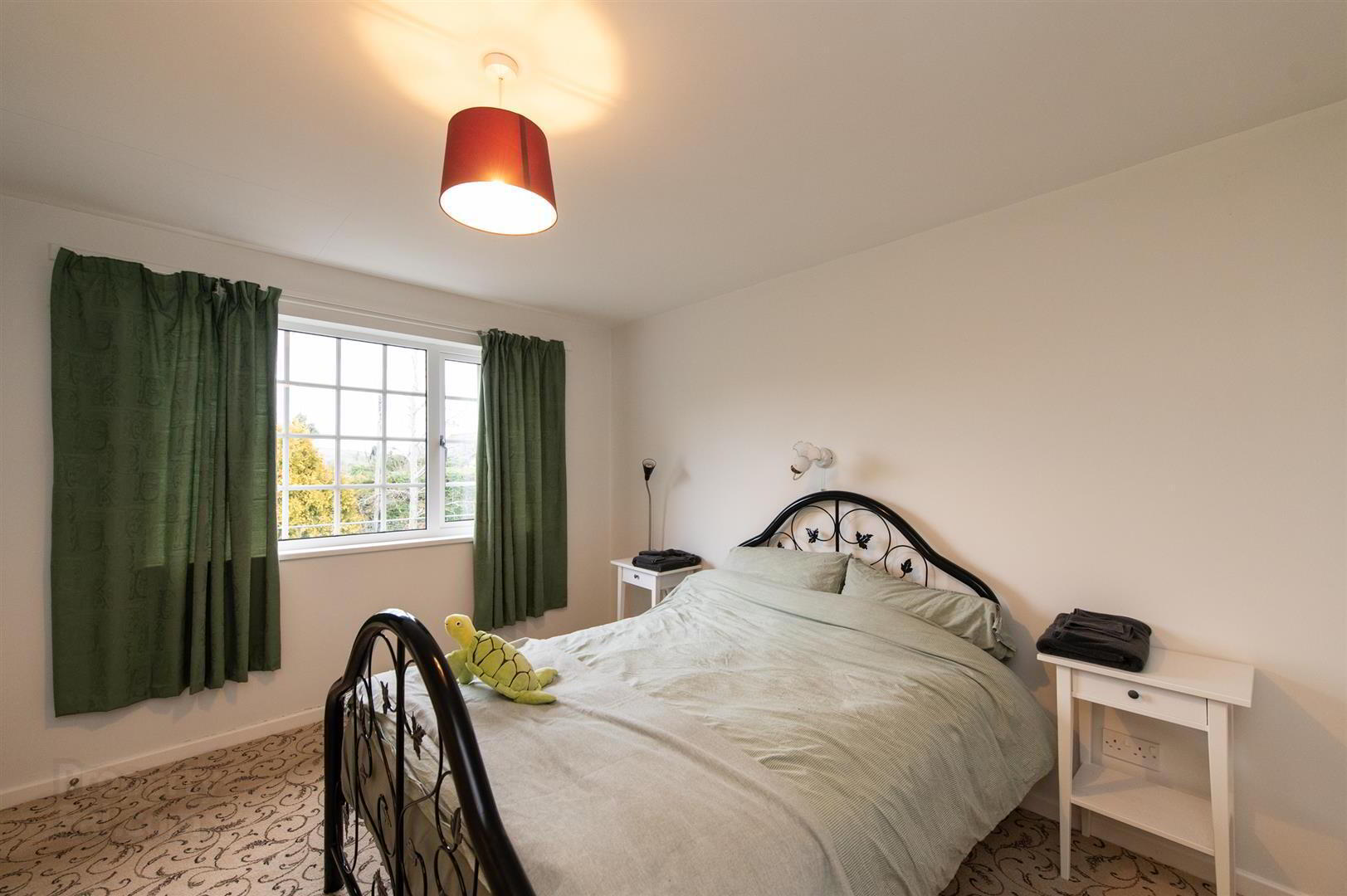 5 Nutgrove Road 23 of 45