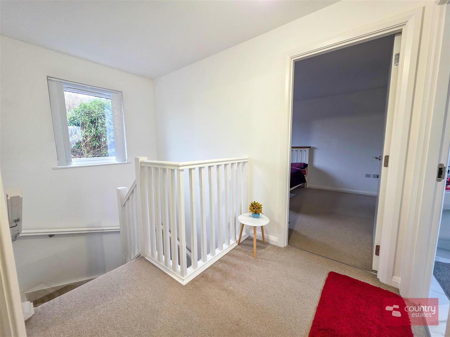 8 Glencollyer Street 14 of 25