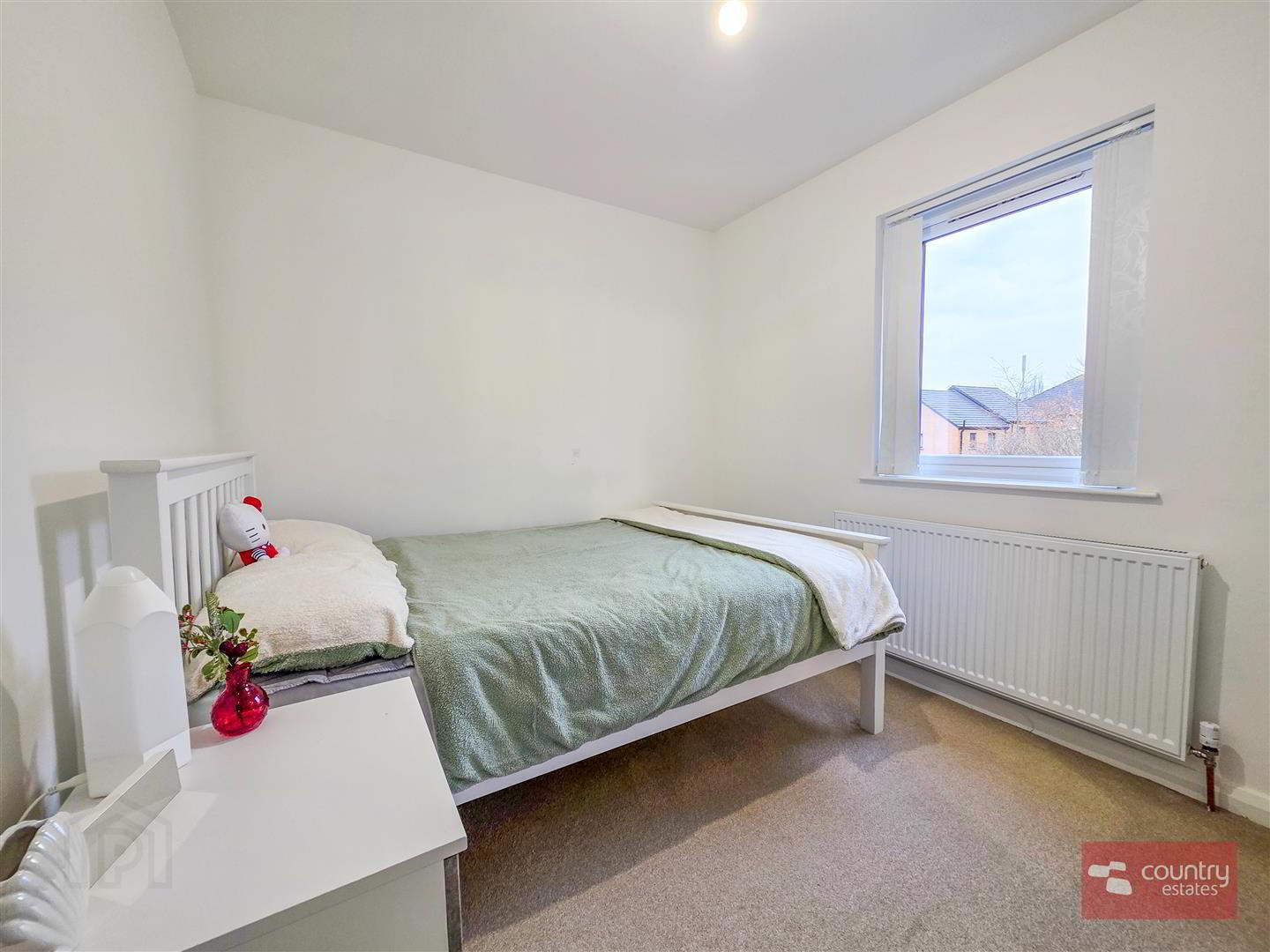8 Glencollyer Street 18 of 25