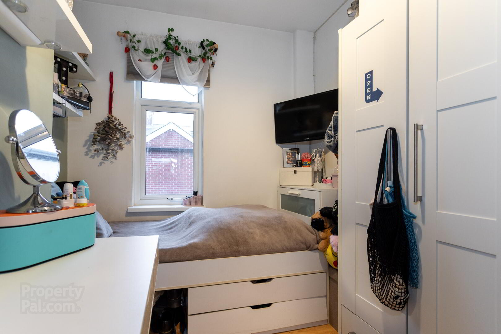 48 Richardson Street 17 of 22