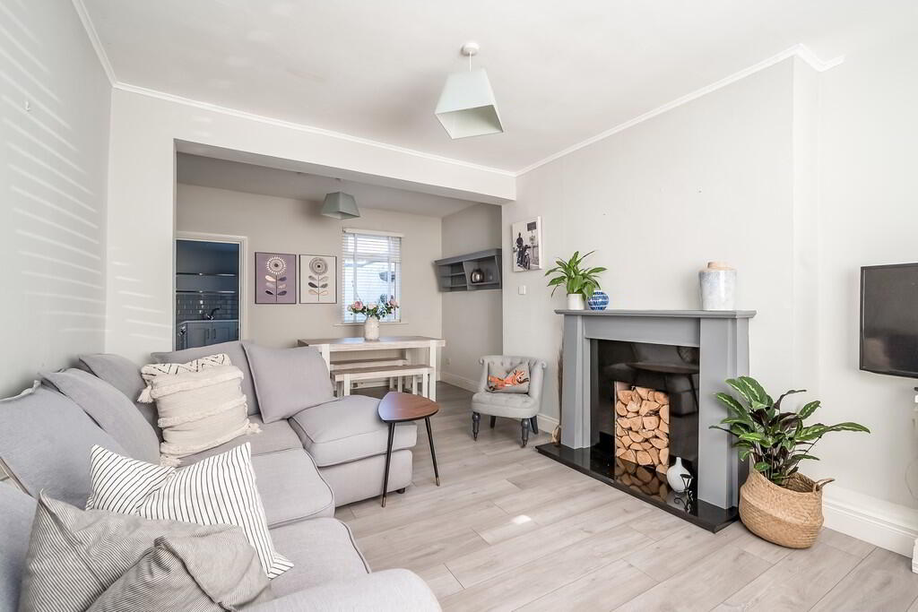 49 Moonstone Street 4 of 14