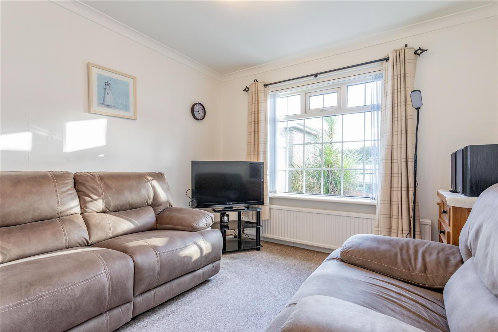 28 Brantwood Gardens 9 of 32
