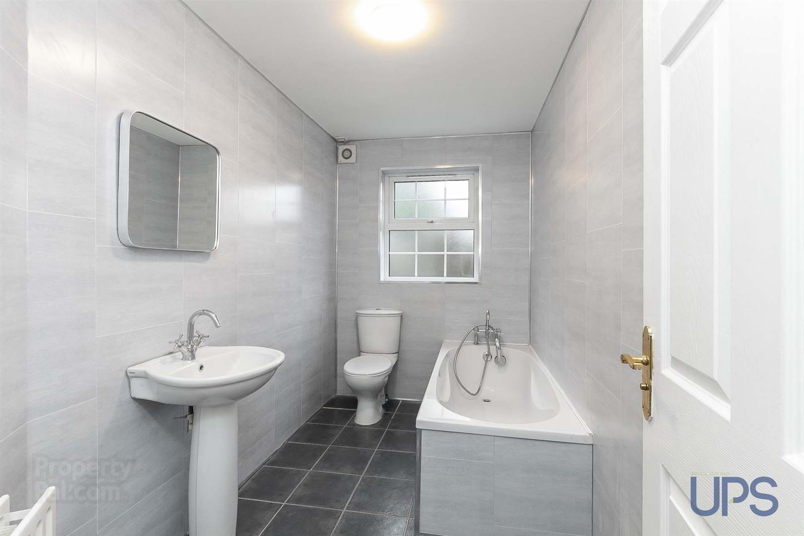 Apt 1, Brookland Court 15 of 20
