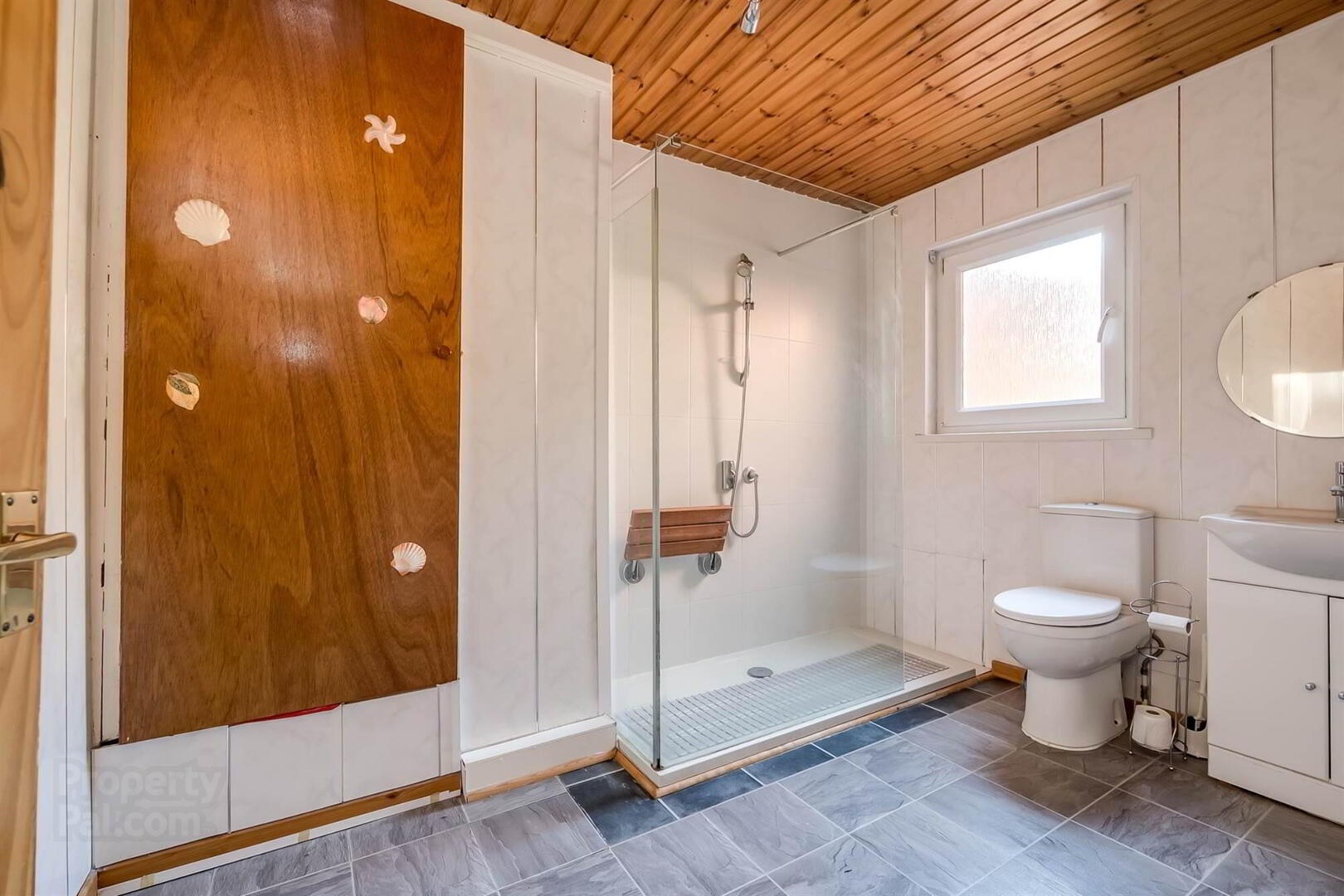 17 Hillview Avenue 10 of 15
