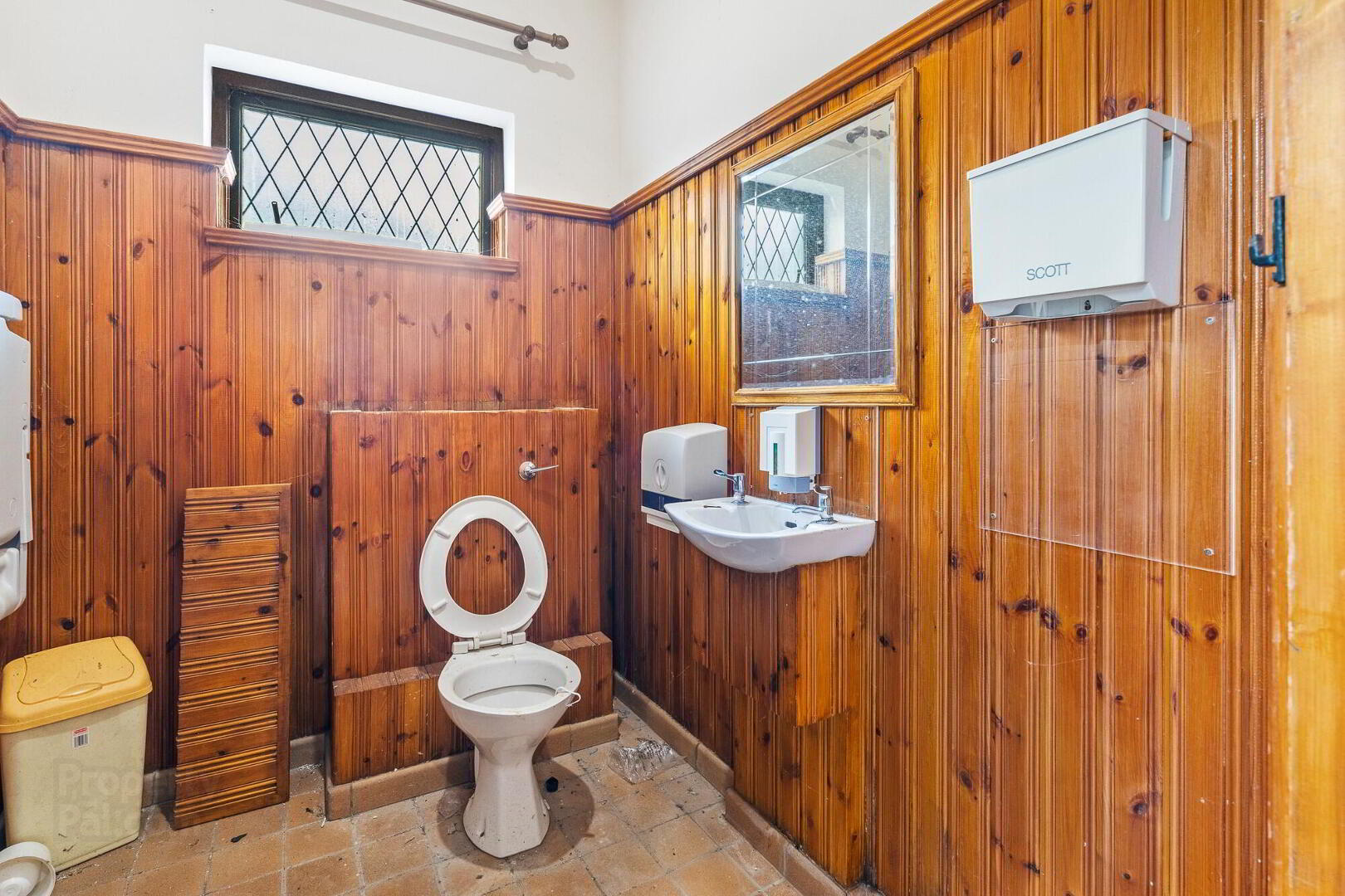 77 Bonds Glen Road 31 of 31