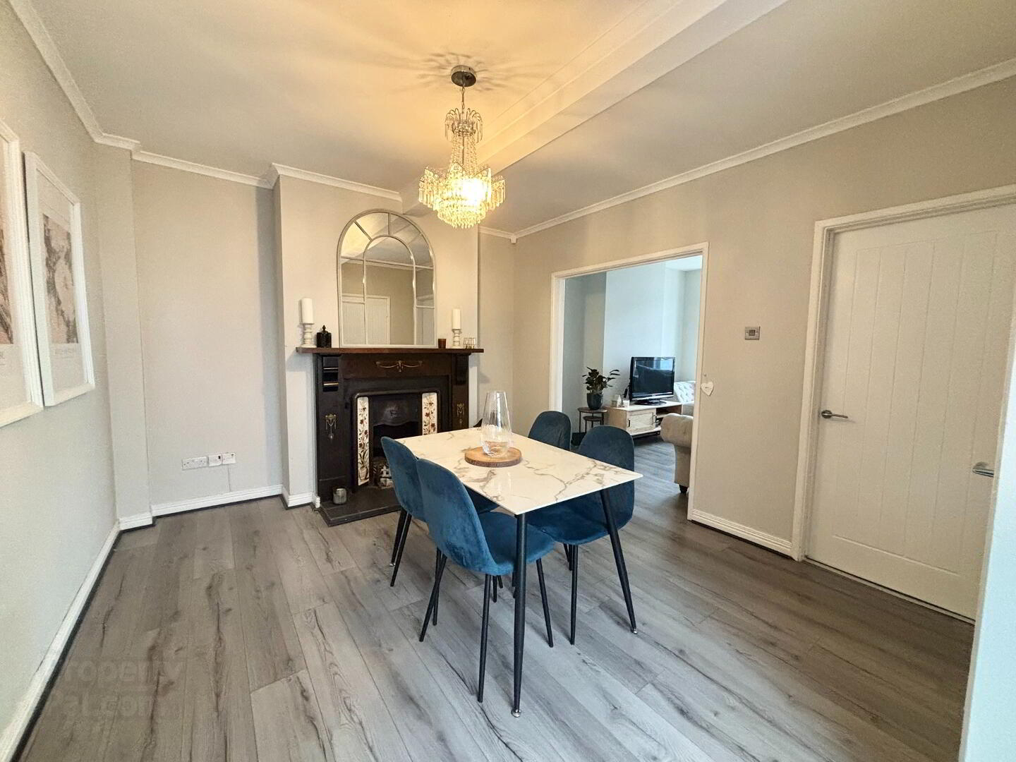 6 Summerfield Street 8 of 15