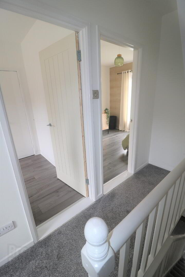 6 Summerfield Street 9 of 15