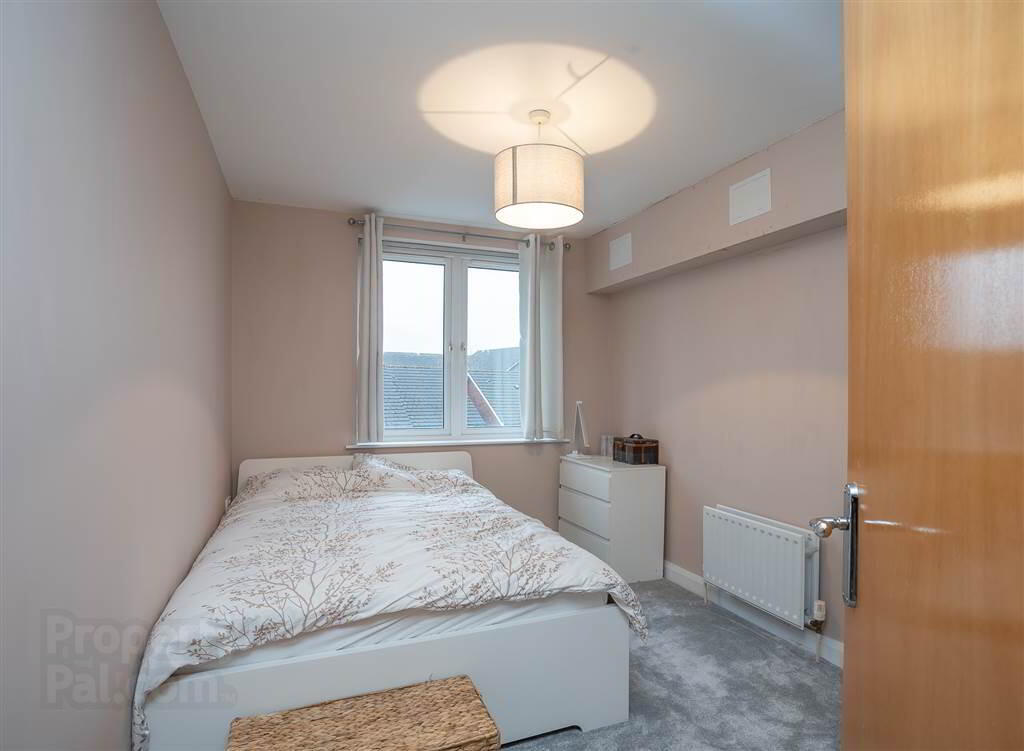 25 Hawthornden Building 9 of 17