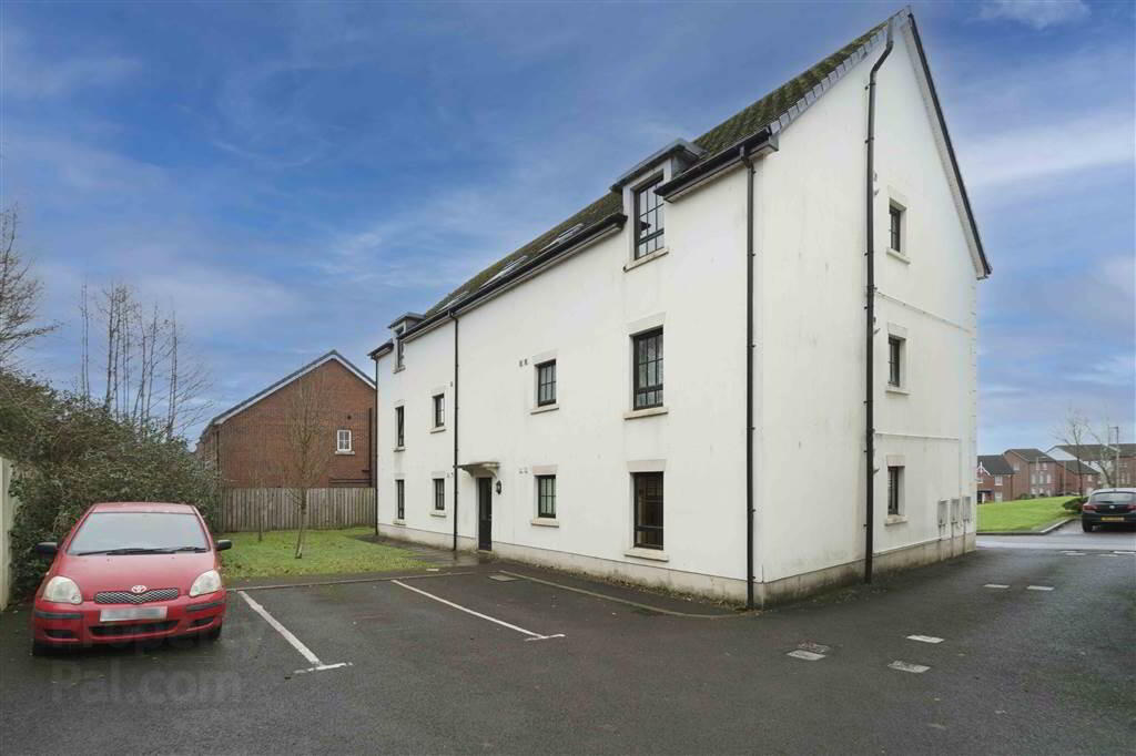 56 Sir Richard Wallace Walk 13 of 14
