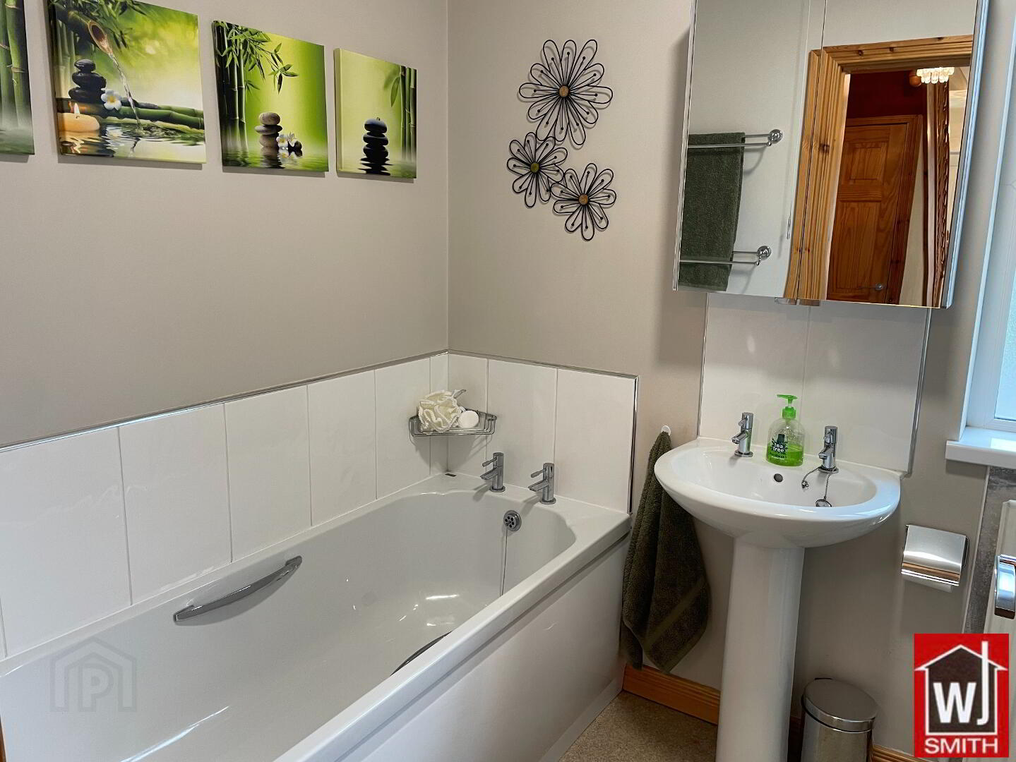 133 Castletown Road 27 of 57