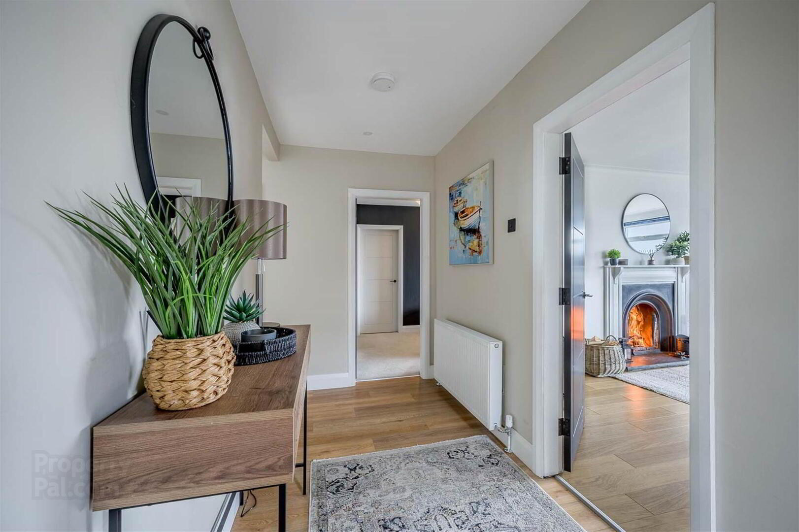 8 Ardmore Avenue 4 of 32