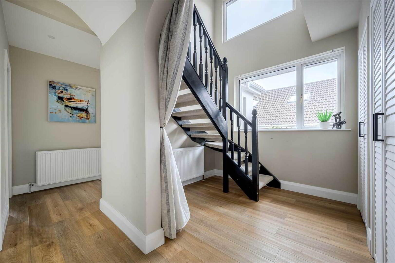 8 Ardmore Avenue 24 of 32