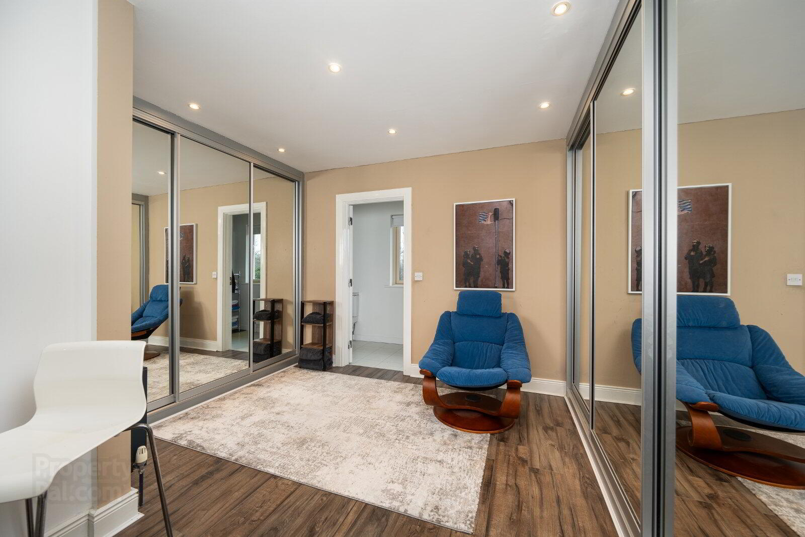 2 Brickfield 21 of 38