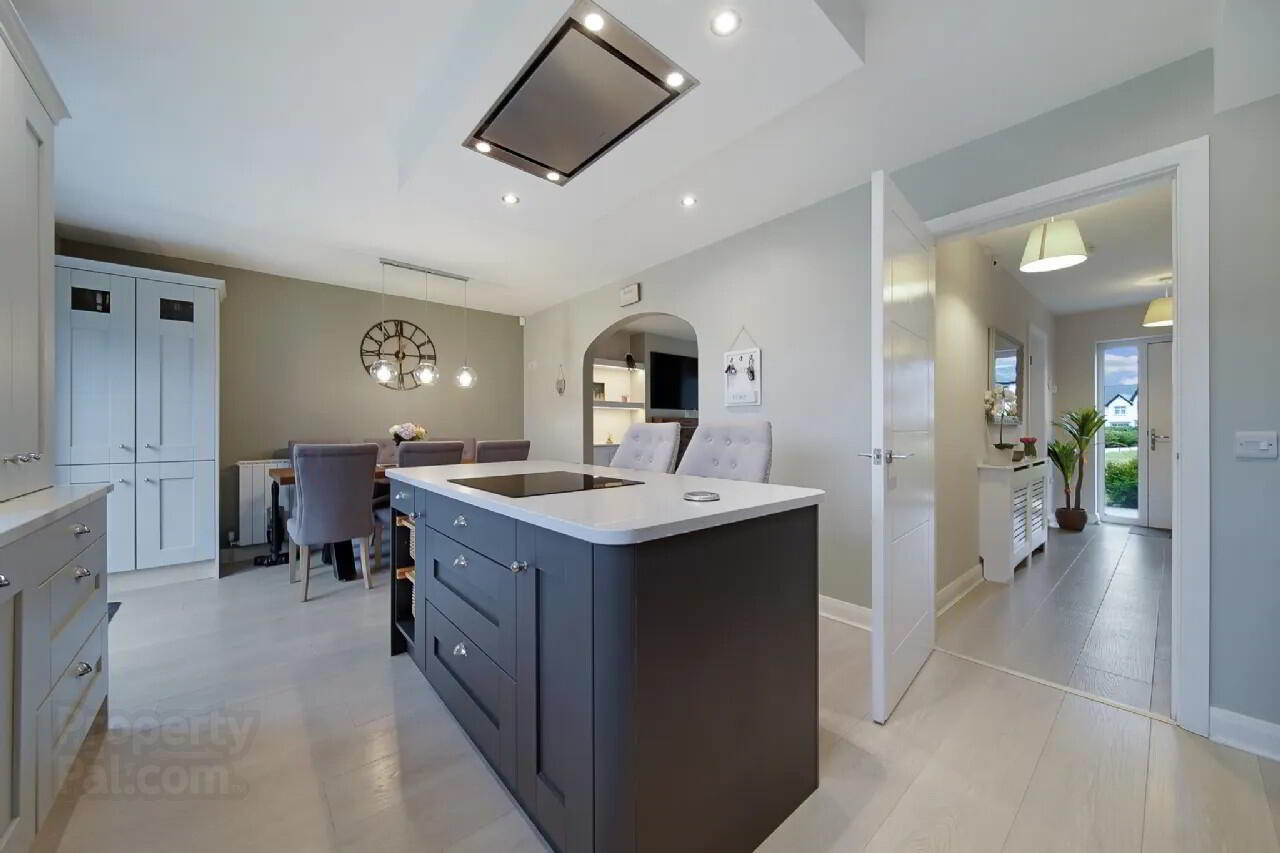 44 Crieve Mor Ave 16 of 38