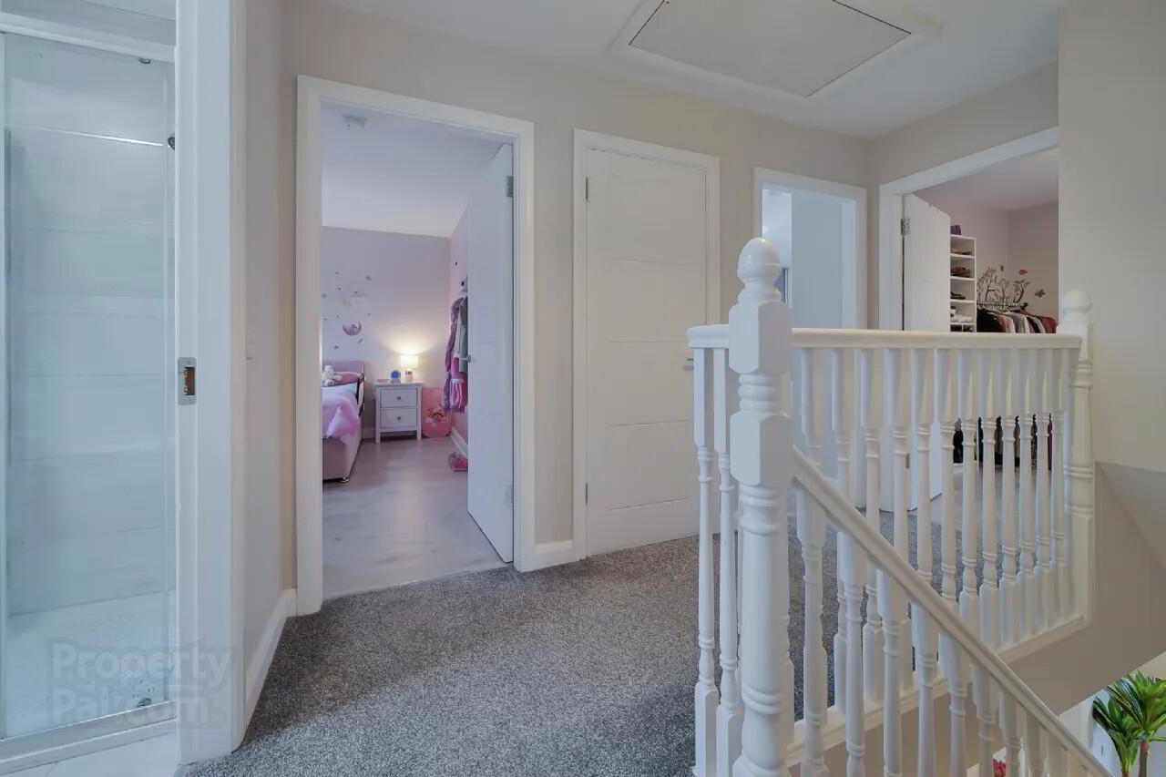 44 Crieve Mor Ave 22 of 38