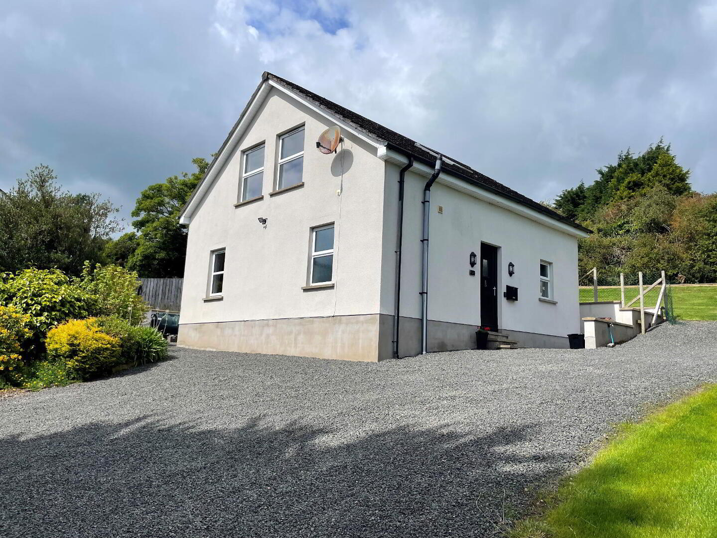Loughview Lodge, 31c Mccraes Brae 1 of 31