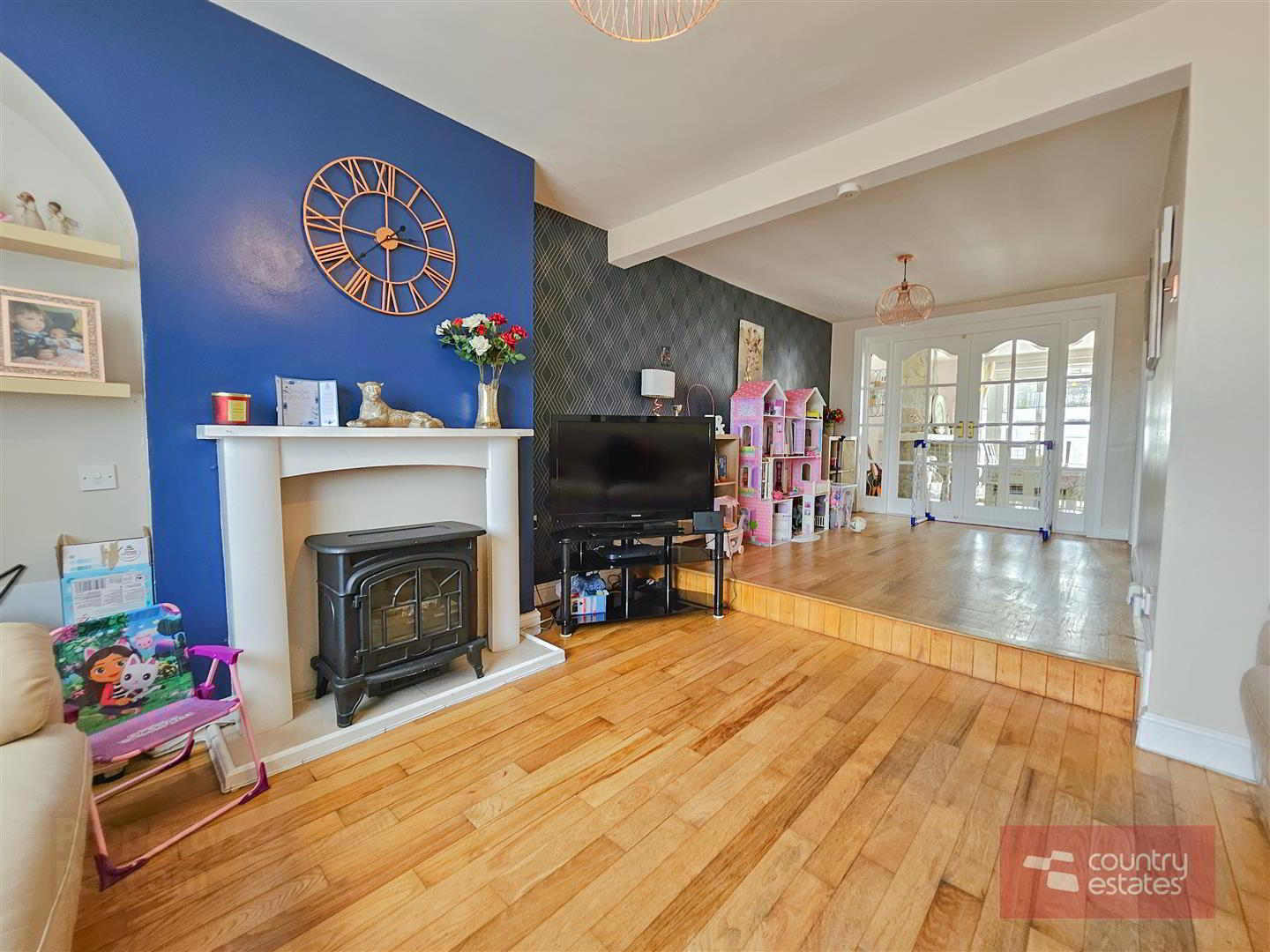 4 Kings Avenue 5 of 25