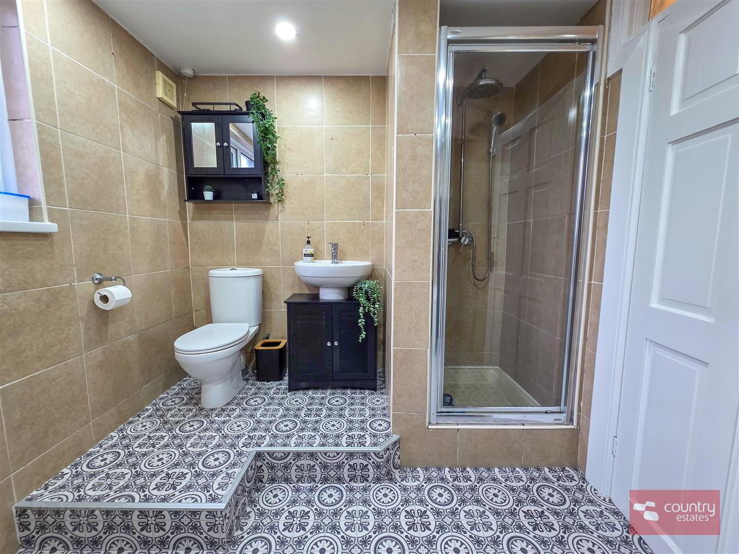 4 Kings Avenue 22 of 25