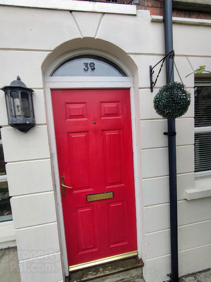 38 Ardenlee Crescent 3 of 13
