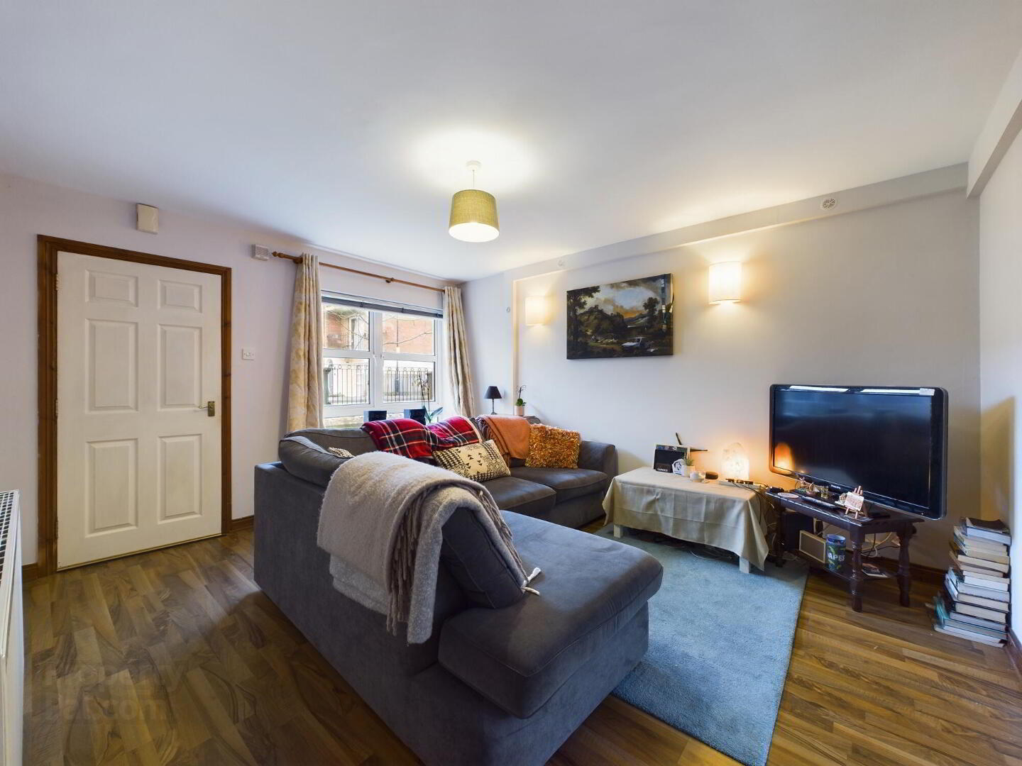 38 Ardenlee Crescent 4 of 13