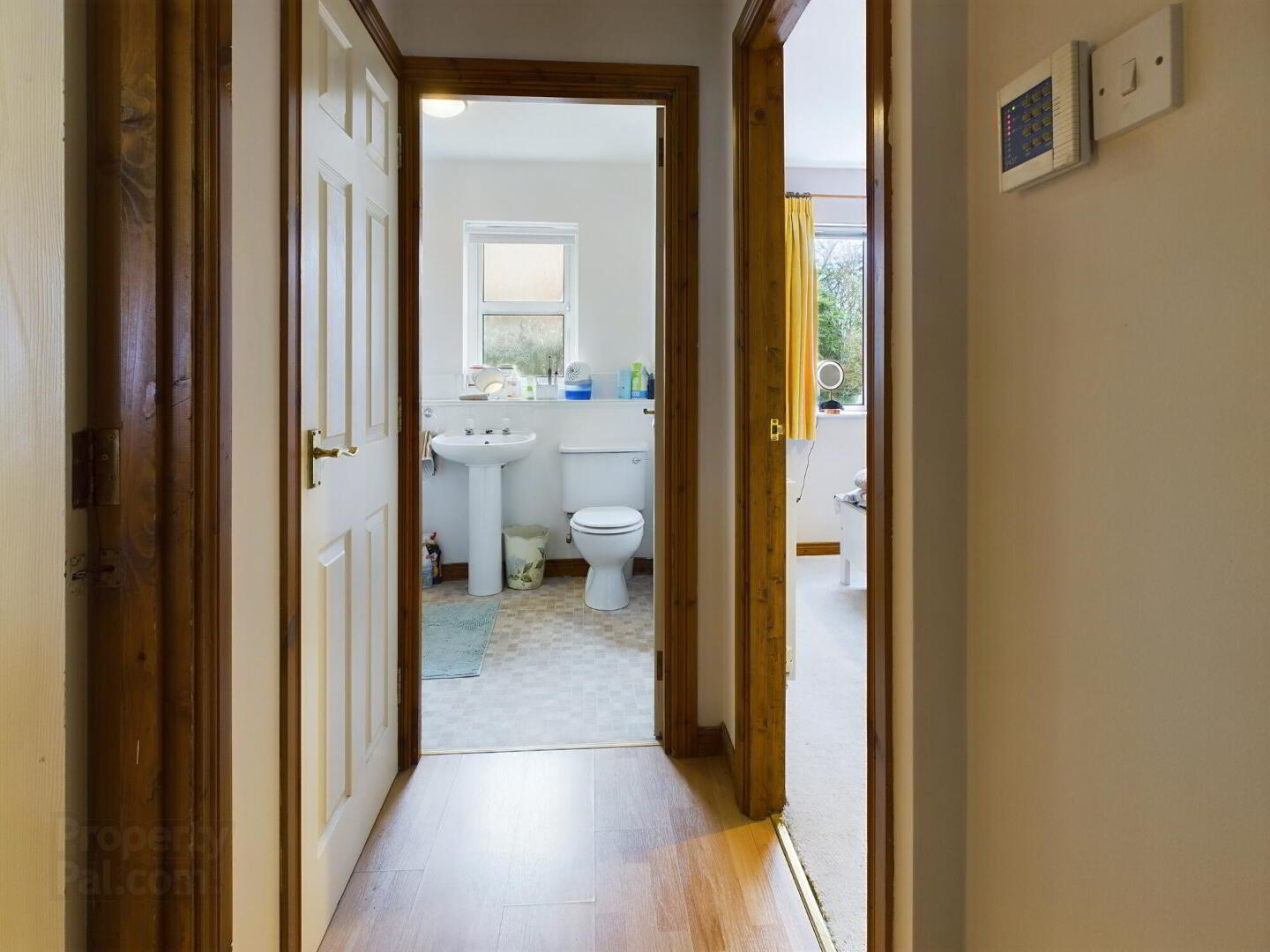 38 Ardenlee Crescent 6 of 13