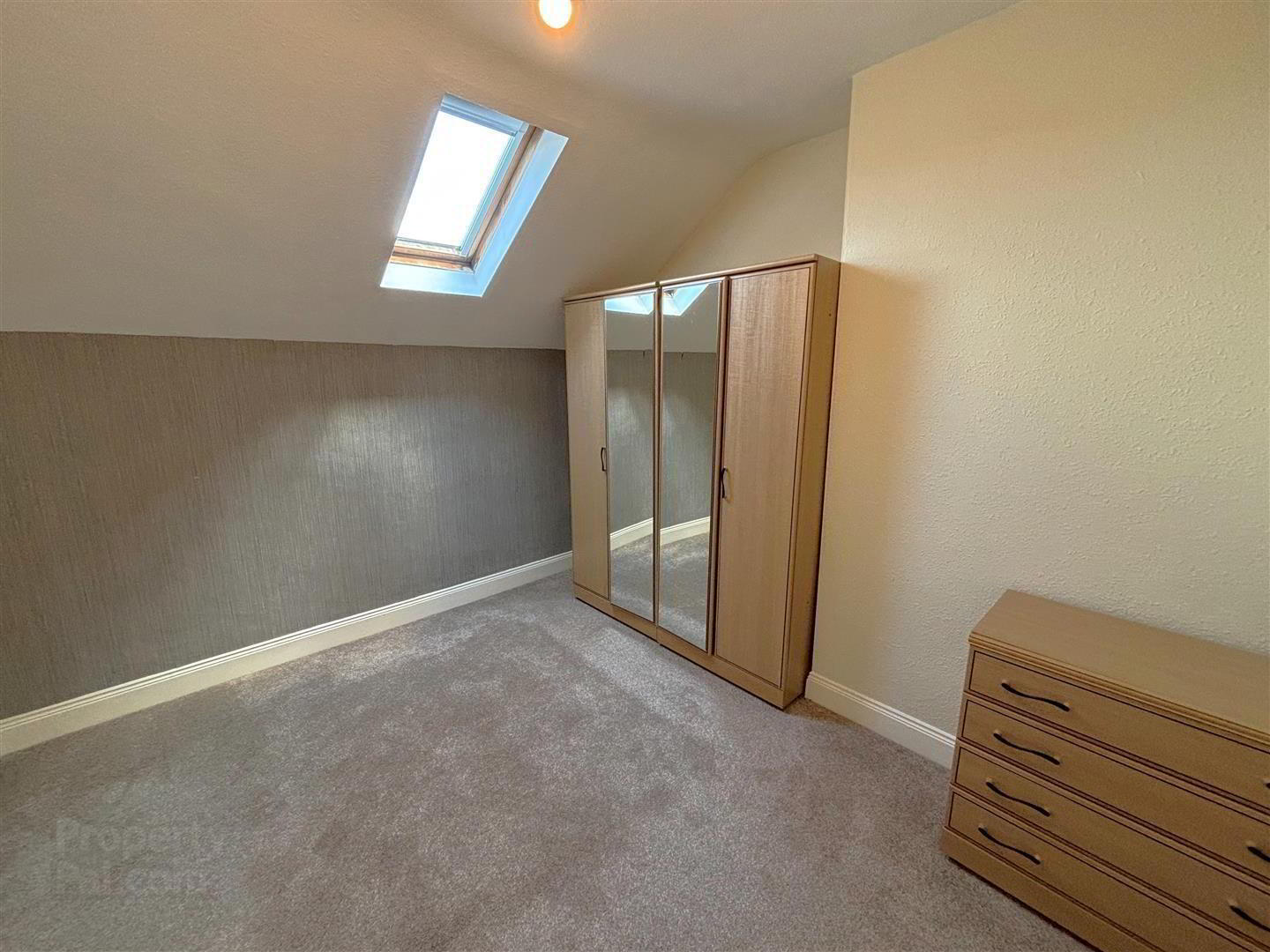 12 Glandore Gardens 18 of 20