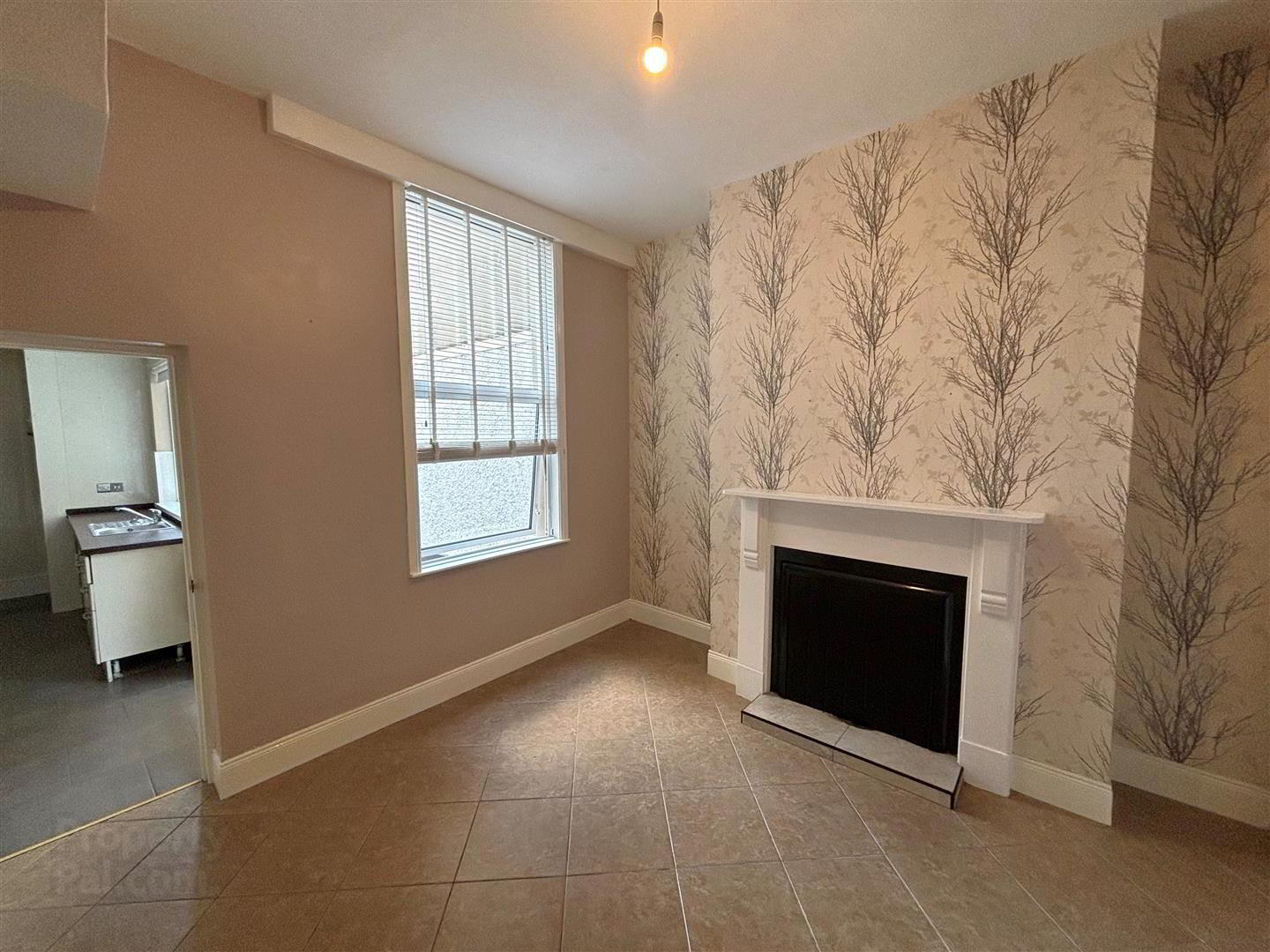 12 Glandore Gardens 6 of 20
