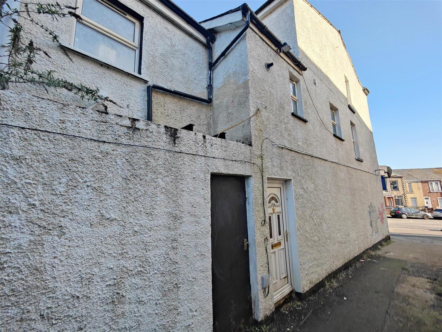 834 Crumlin Road 12 of 28