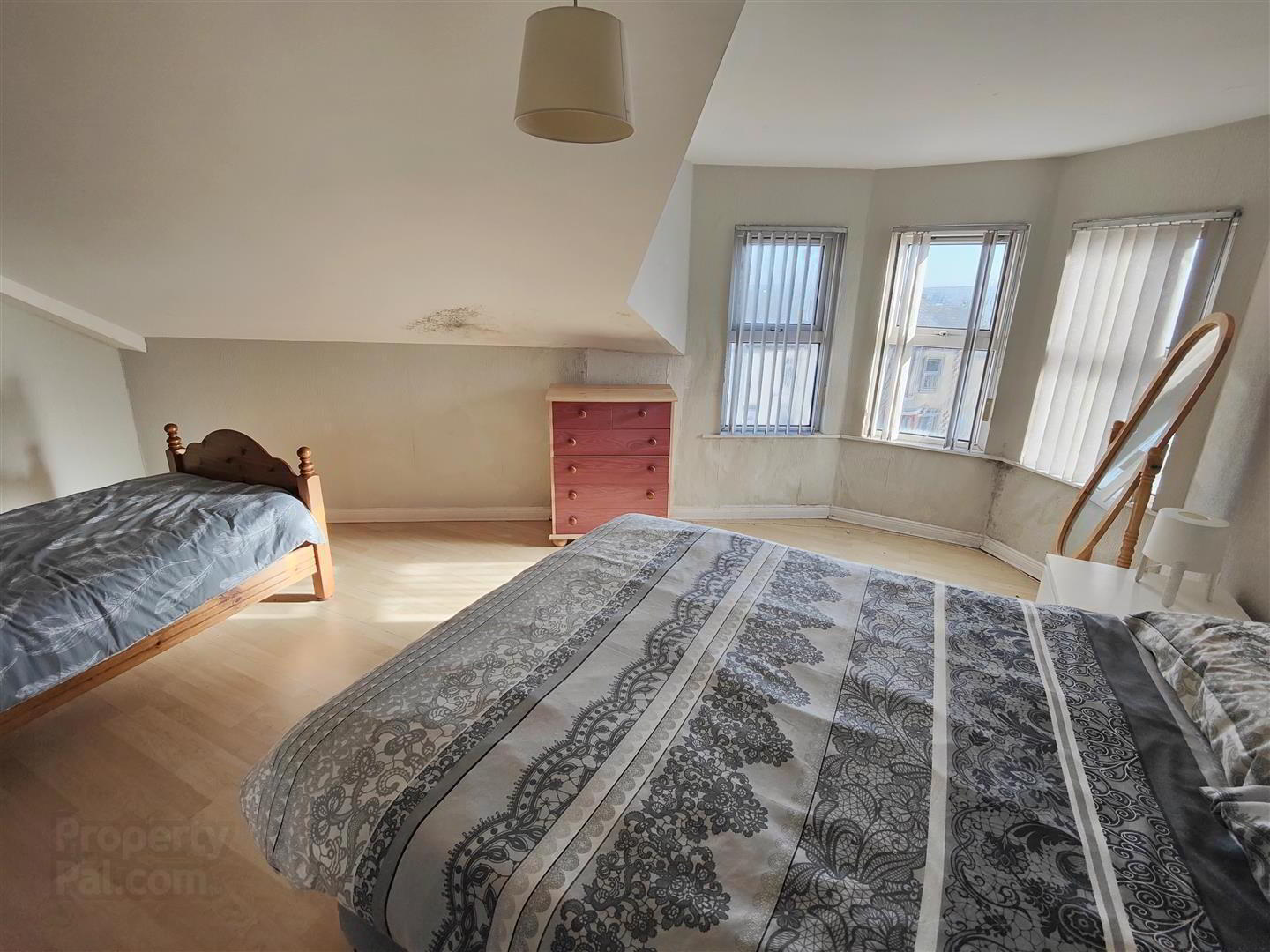 834 Crumlin Road 24 of 28