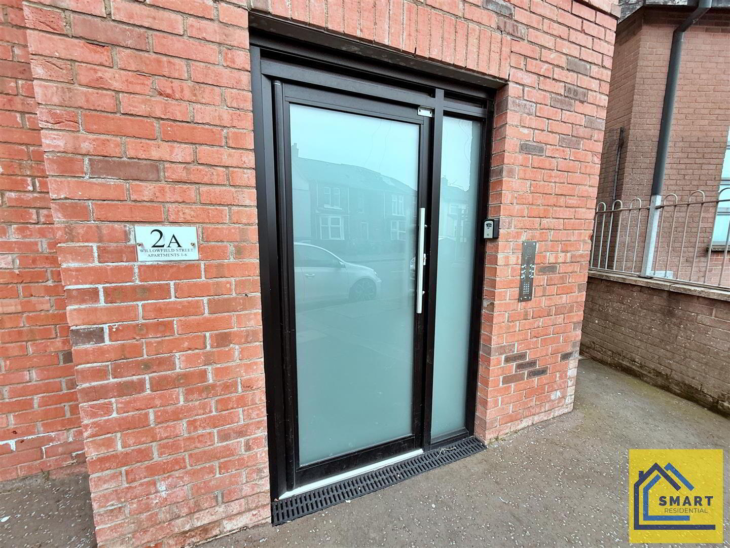 Apt 3, 2a Willowfield Street