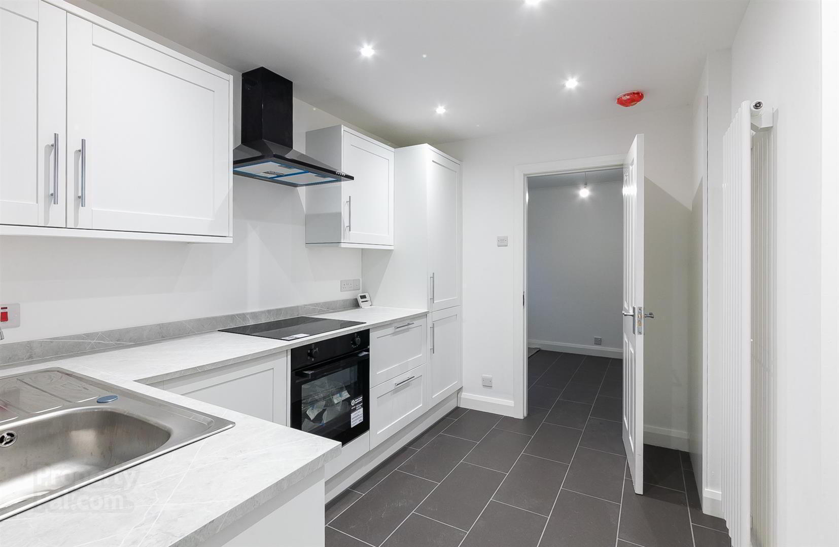 25 Manse Road 11 of 20