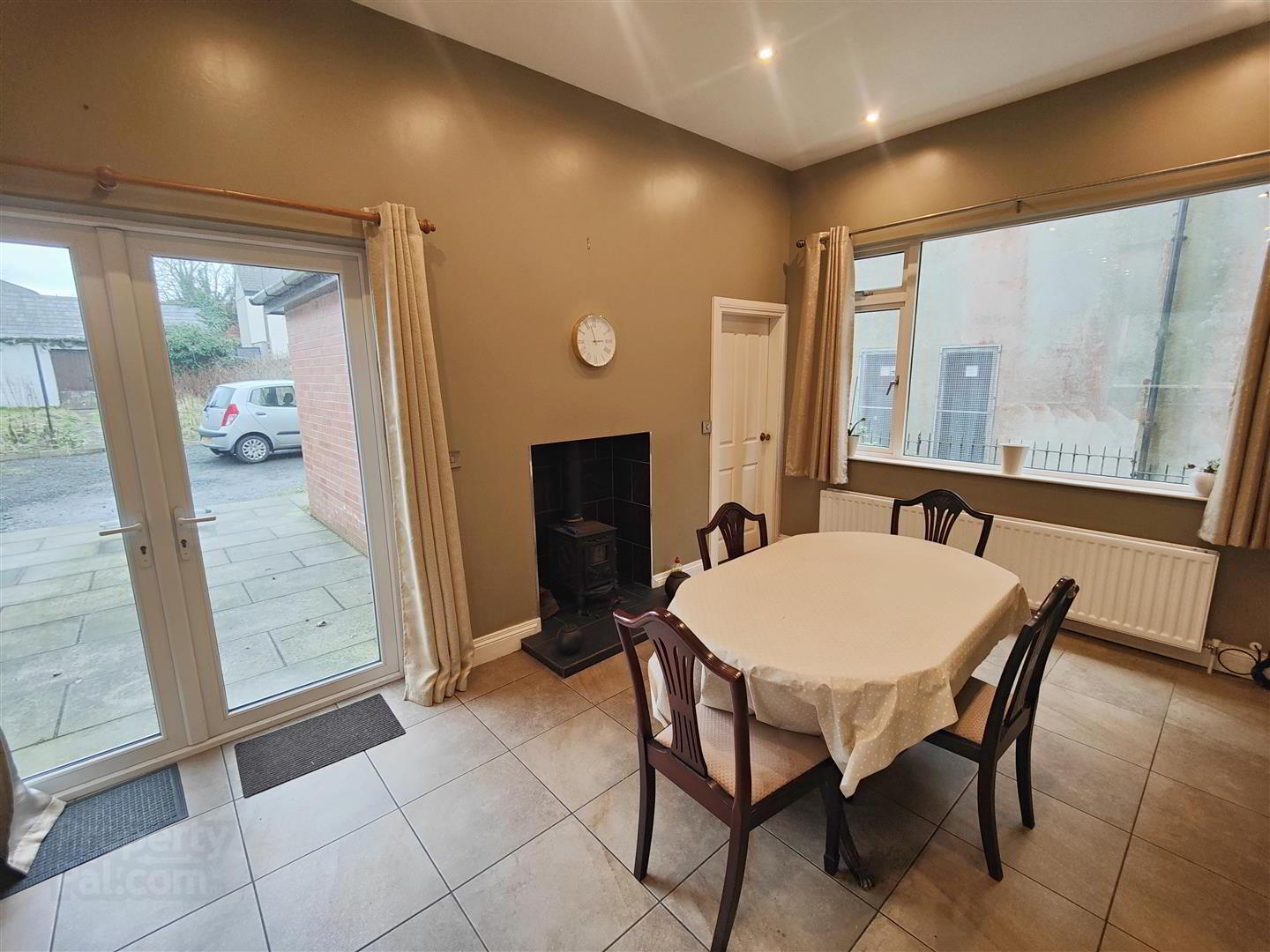 3 Ballygomartin Road 13 of 34