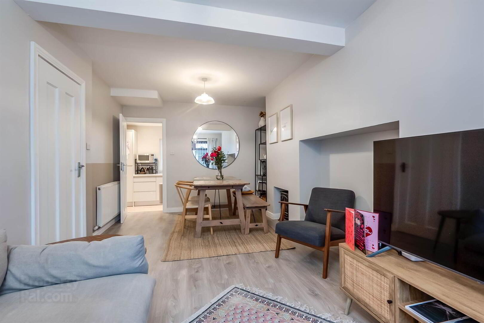 72 Isoline Street 6 of 17