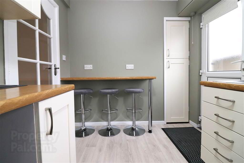 25 Dundrum Road 5 of 12