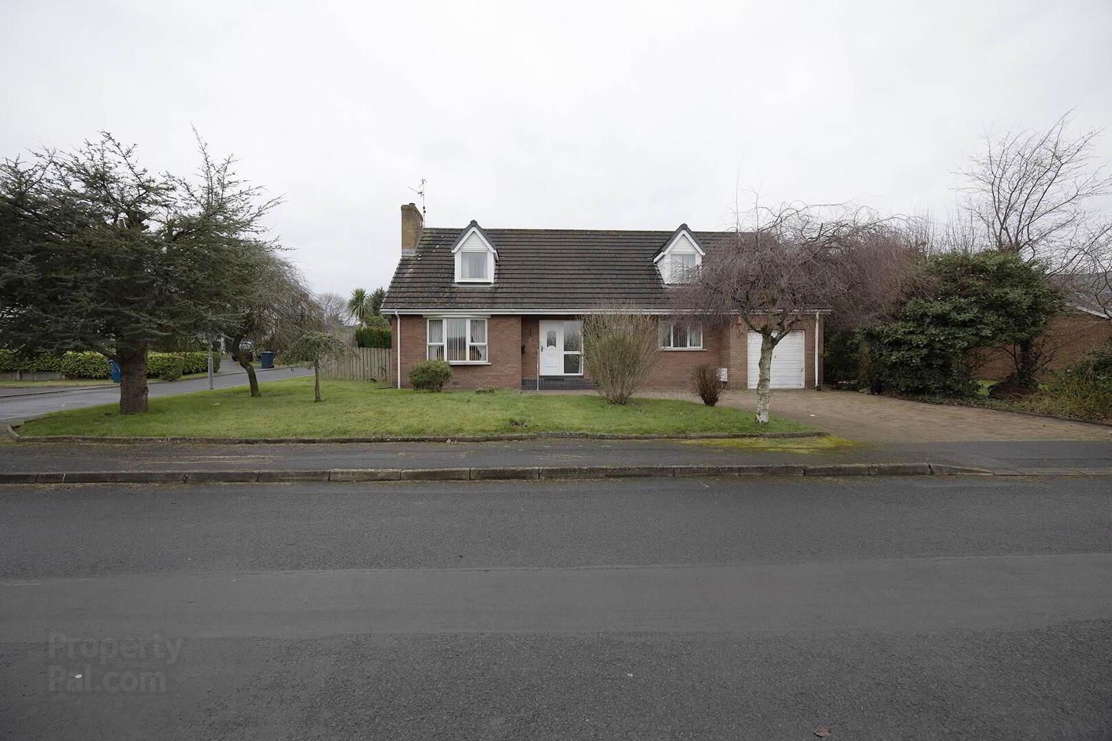 6 Furlong Avenue