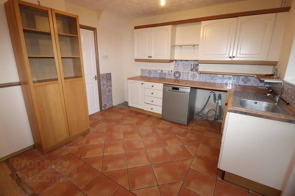 277 Whitewell Road 7 of 22