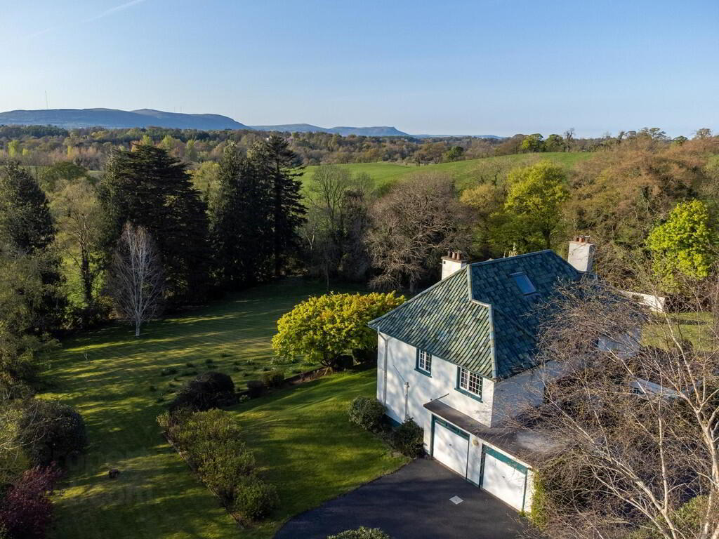 Emoyeni, 227 Ballylesson Road 31 of 48