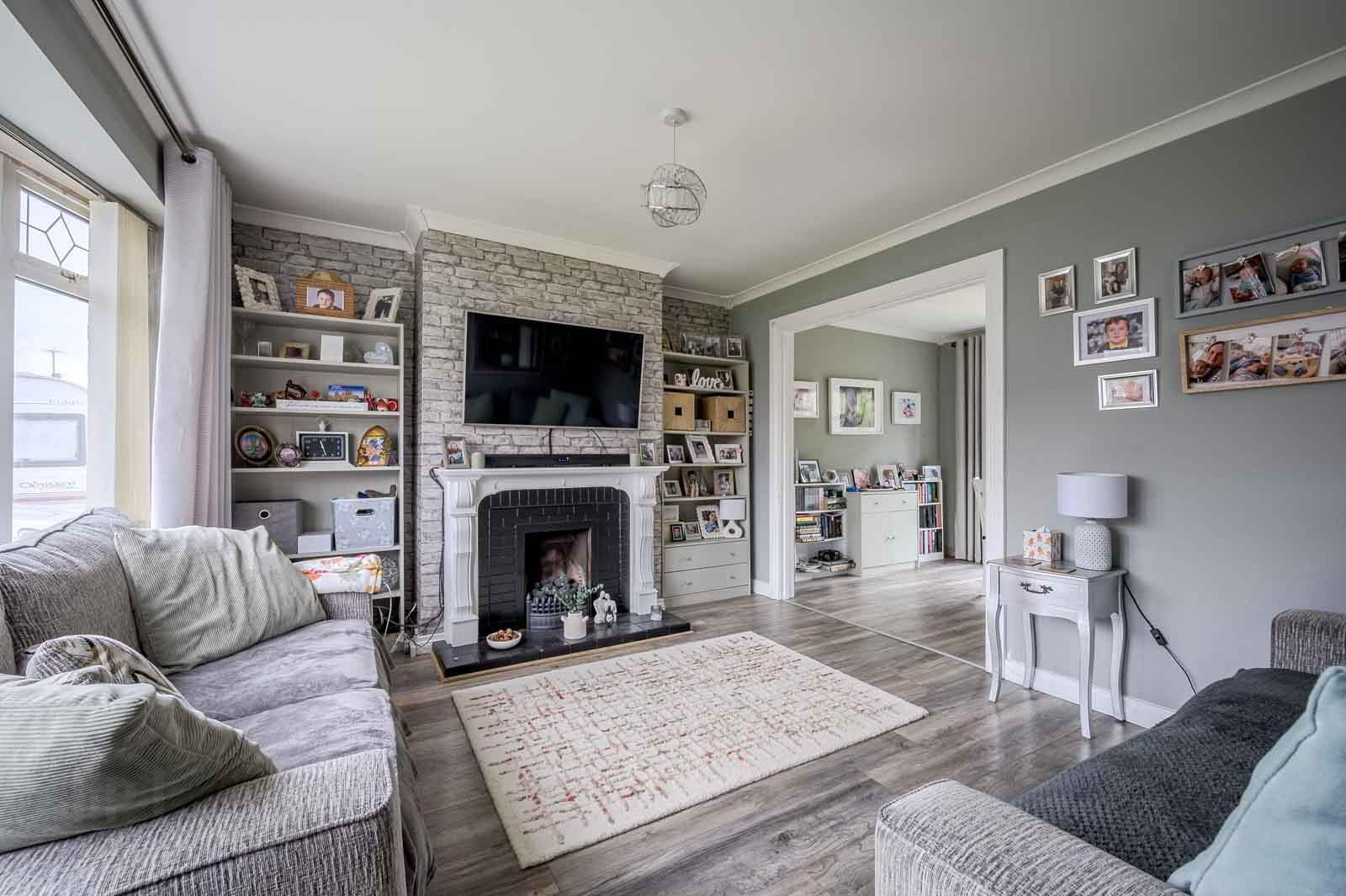5 Cloverhill Drive 3 of 12