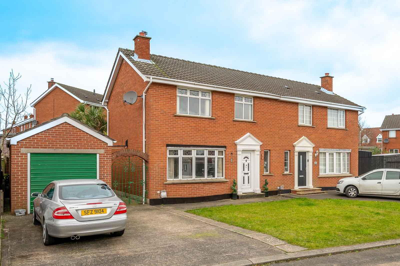 5 Cloverhill Drive 1 of 12