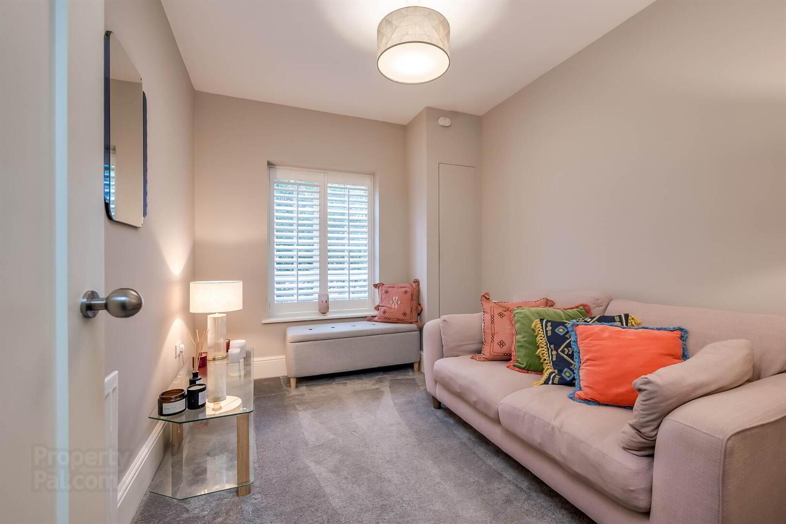 Apt 4 Atelier House, 26 Sans Souci Park 7 of 20