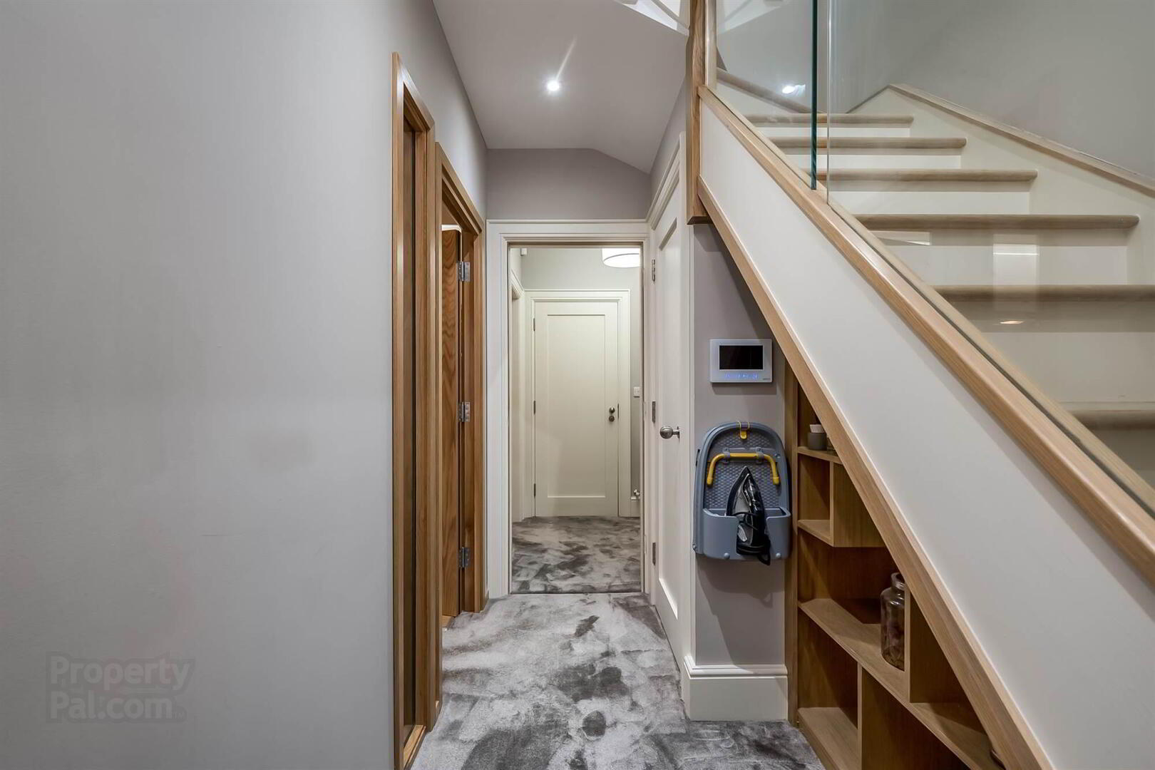 Apt 4 Atelier House, 26 Sans Souci Park 6 of 20