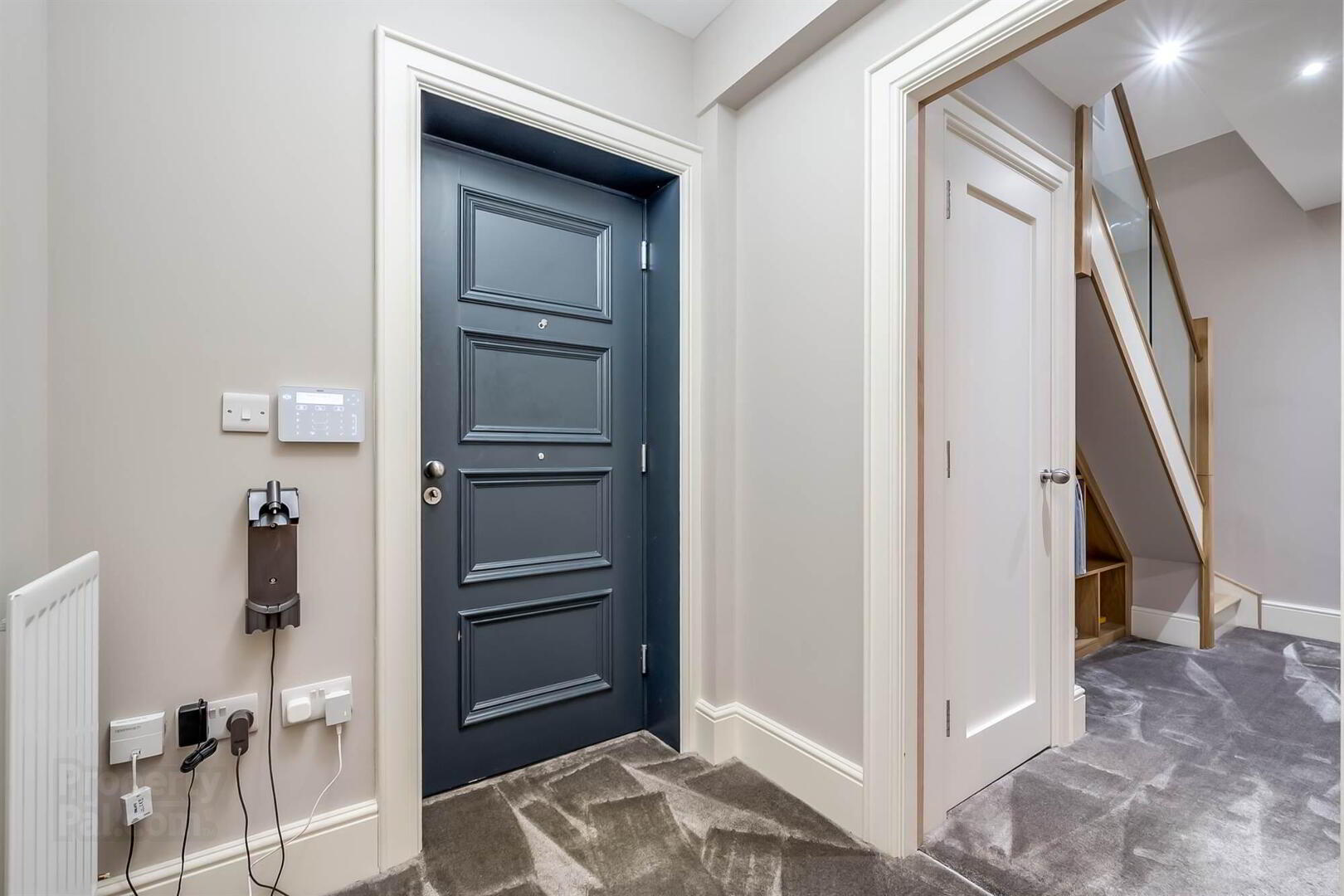 Apt 4 Atelier House, 26 Sans Souci Park 4 of 20