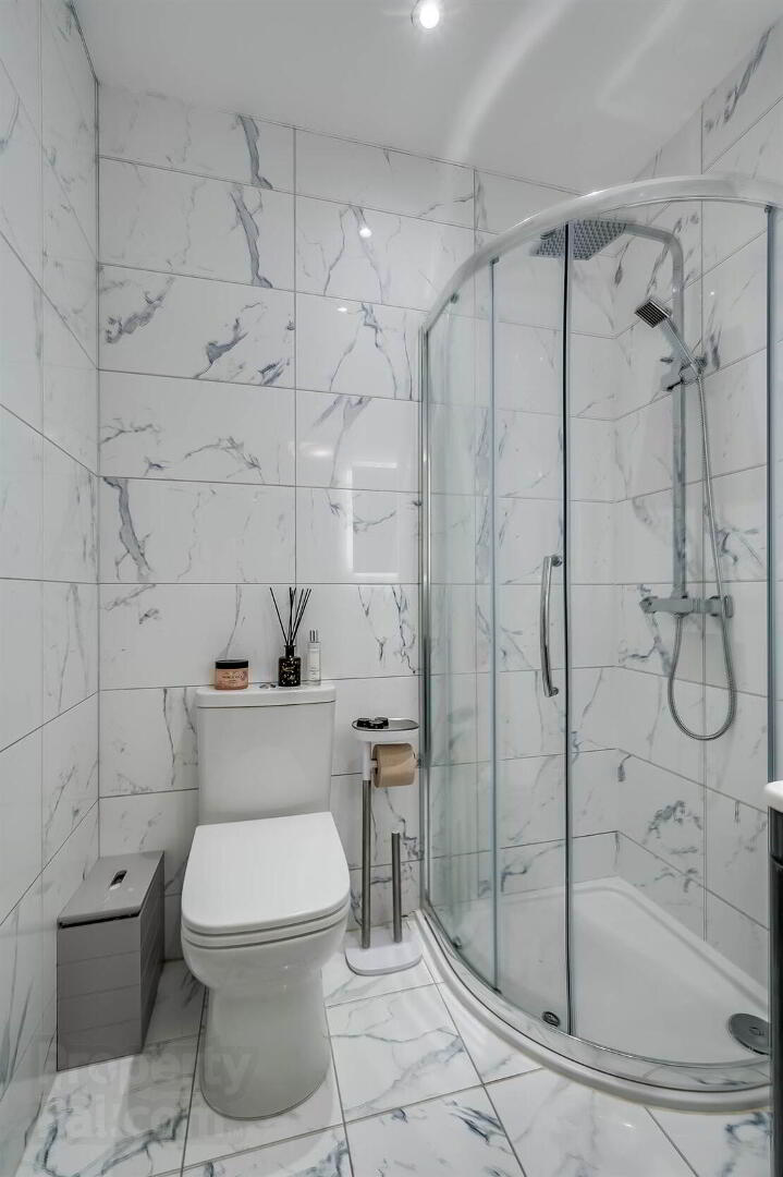 Apt 4 Atelier House, 26 Sans Souci Park 15 of 20
