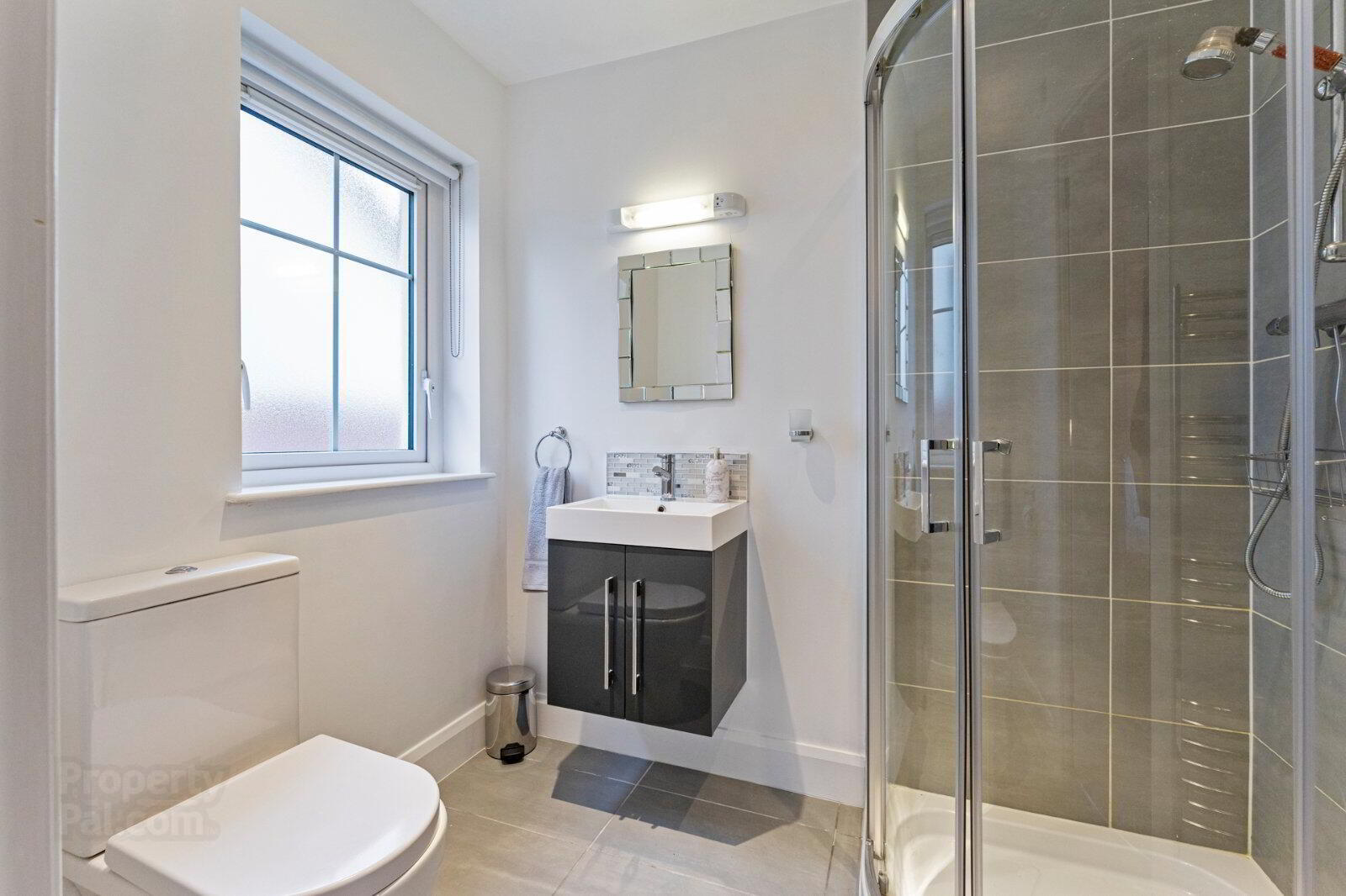 21 Bracken Hill Square 11 of 17