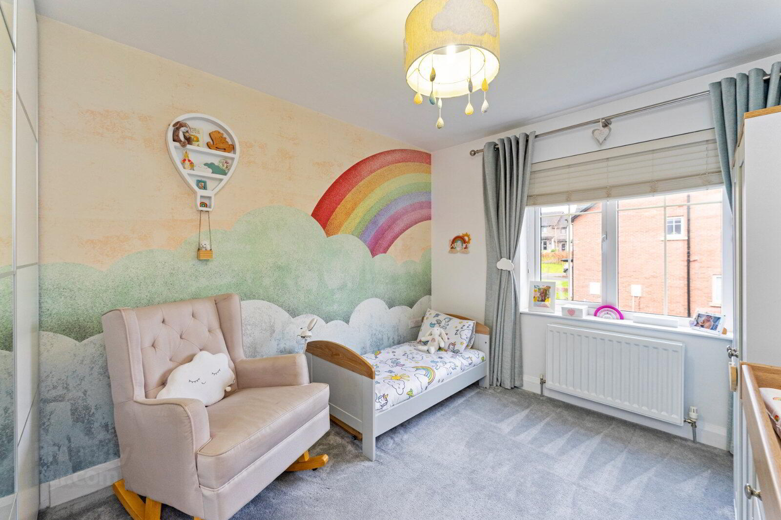 21 Bracken Hill Square 12 of 17